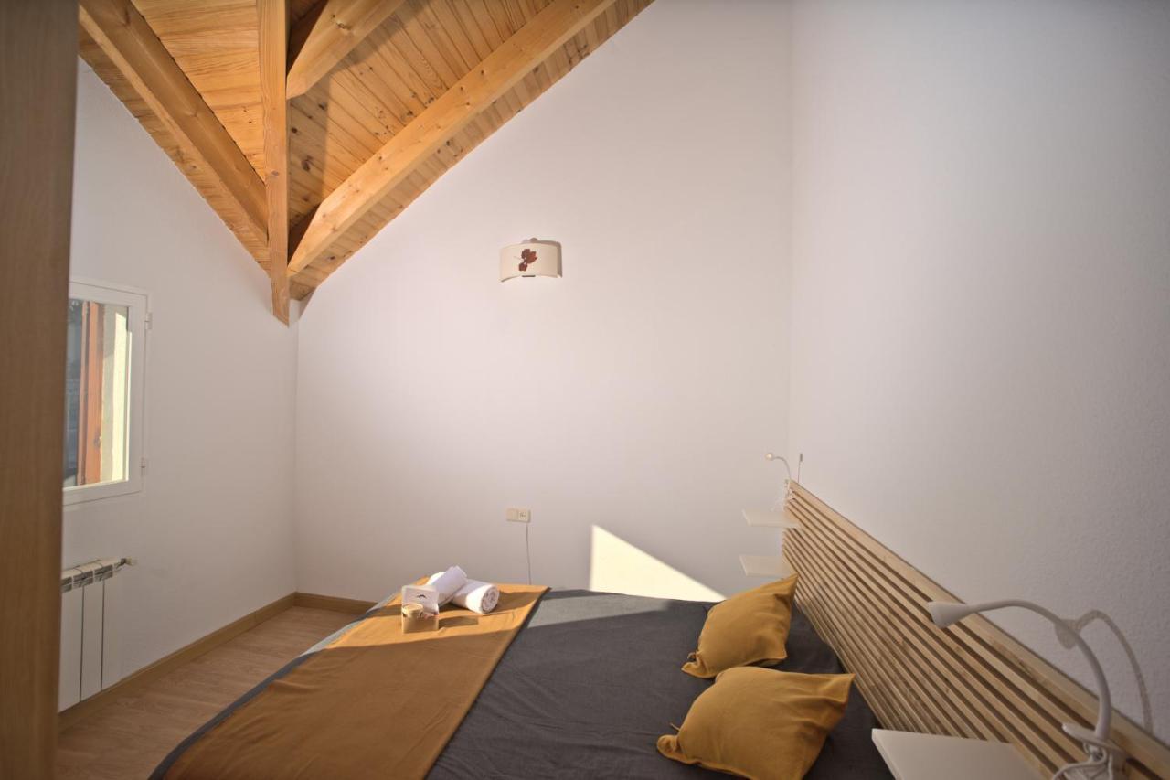 casa con jardín, 4 habitaciones y mucho encanto en cercedilla Exterior foto